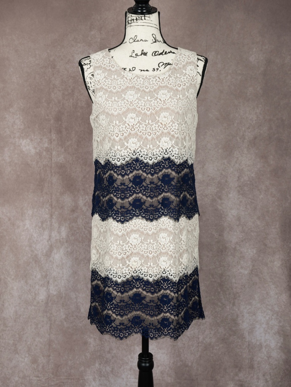 Jessica Simpson Lace Dress